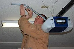 Exclusive Garage Door Service Holliston, MA 508-812-0231